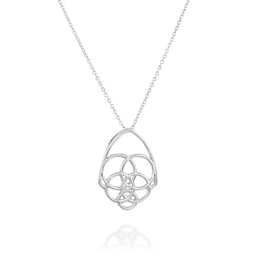 One Diamond Hamsa